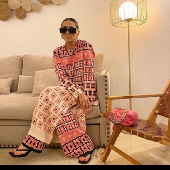 Zara Printed flare pants - Picture 12 of 16